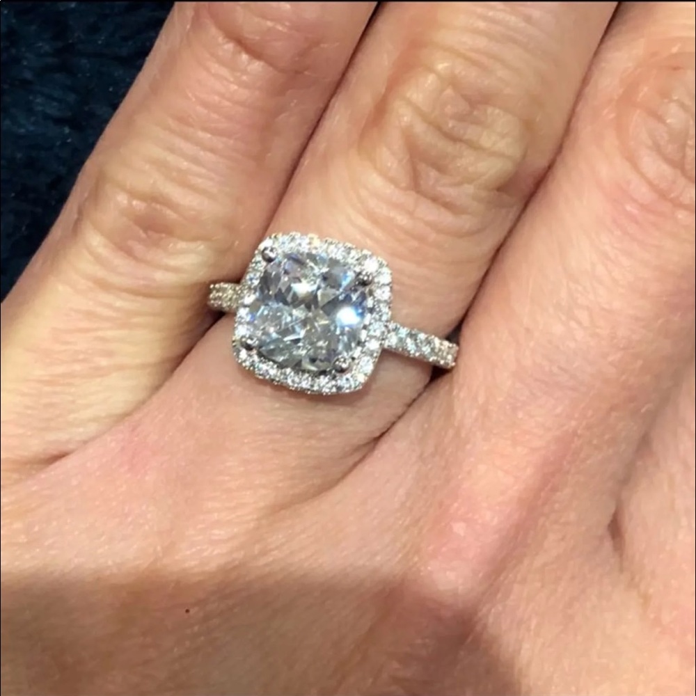 2 Carat 925 Sterling Silver Ring Square Cut